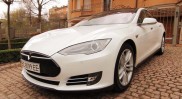  Tesla Model S:     !